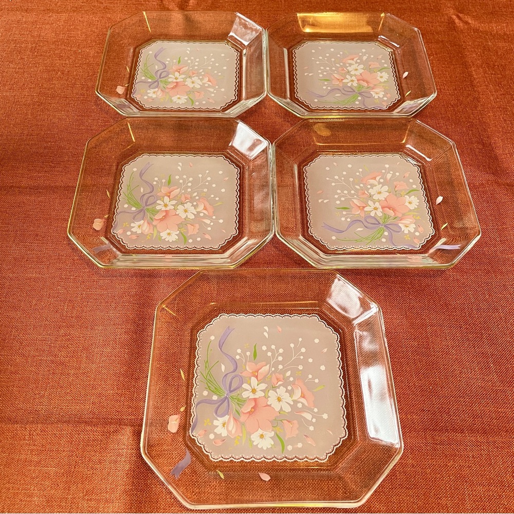 Retro Floral Glass Plates Set of 5